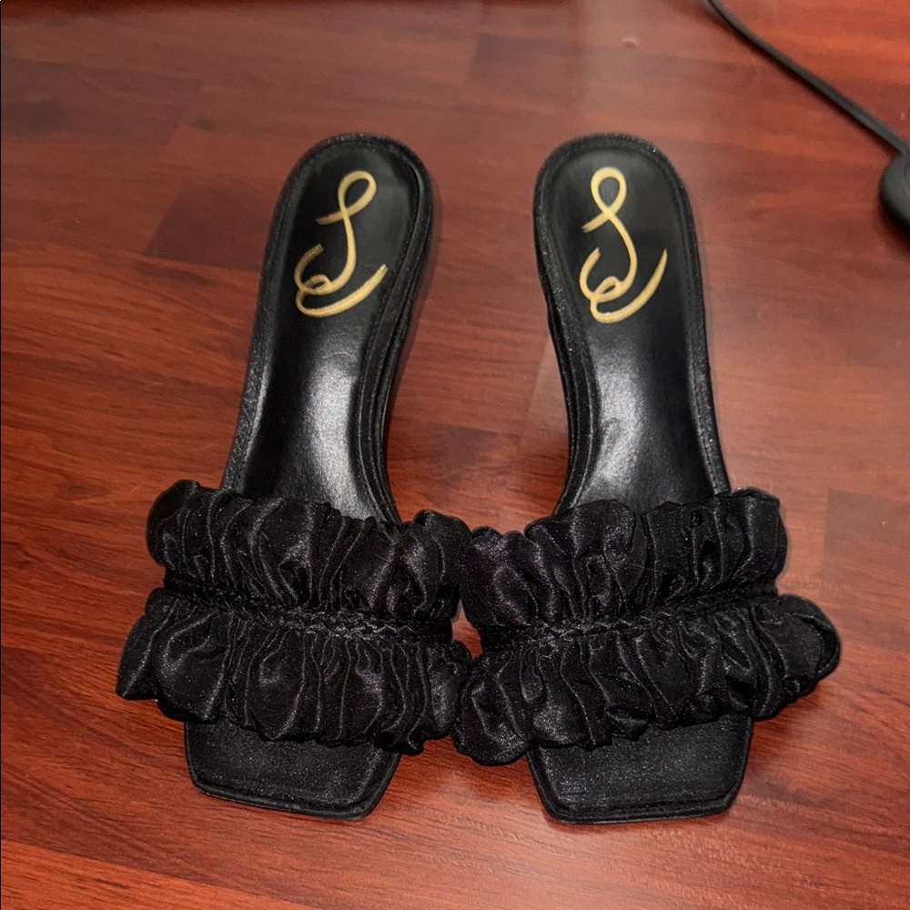 Sam Edelman Black Ruffled Slide Mules